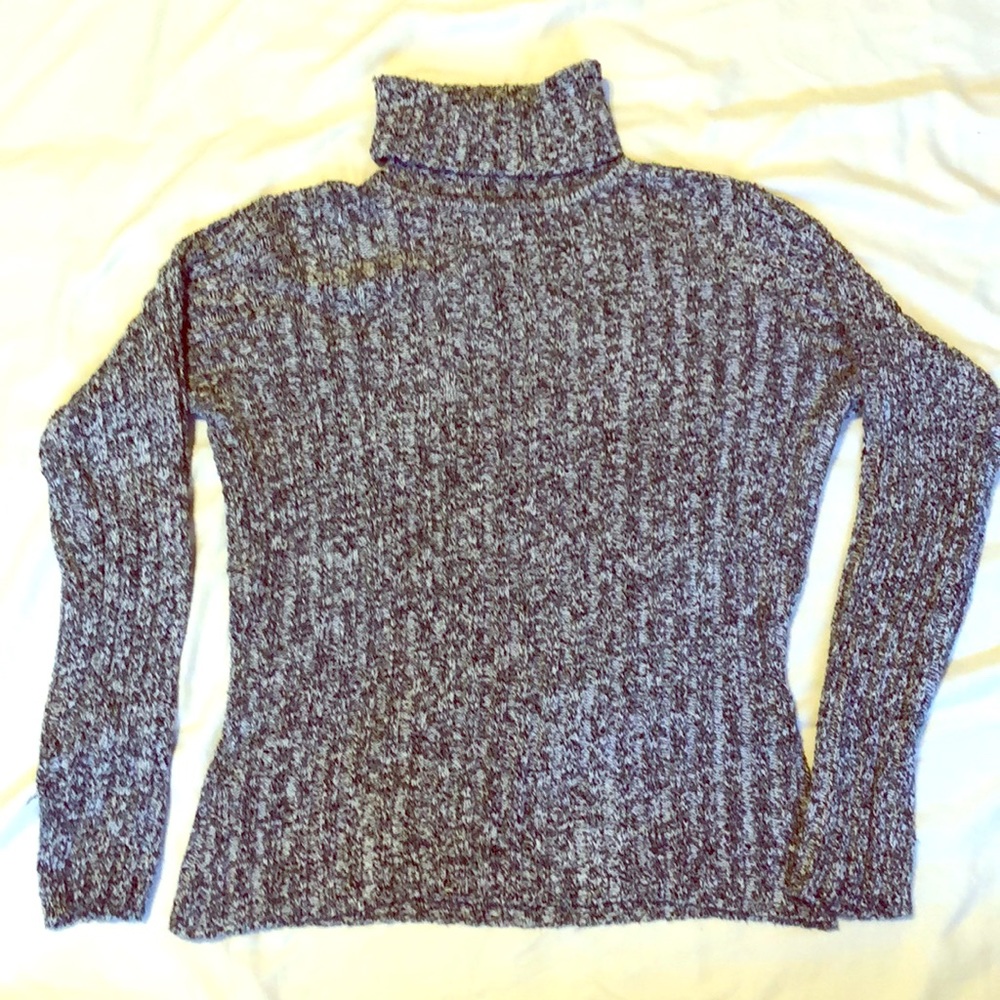 Beautiful I.N.C Turtleneck